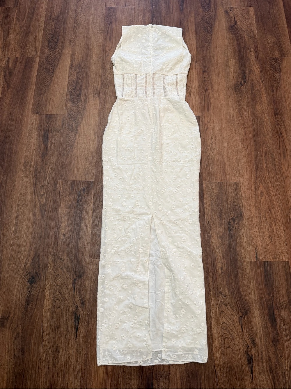 House Of Cb Sophina Embroidered Plunge V Neck Bustier Maxi Dress - Picture 6 of 7